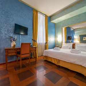 Hotel Kinsky Fountain Prague
